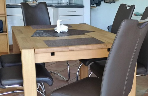 Neuensien Apartment | Cozy Holiday Apartment in Sellin for Up to 6 Guests