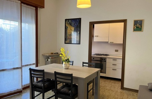 Viserbella Apartment | Sea View Holiday Apartment "Sole" with Shared Garden & Wi-Fi