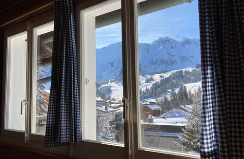 Soerenberg Apartment | Cozy Holiday Apartment in Sörenberg for Families of 6-8