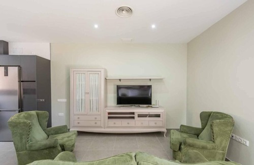 Marchena House | Relax at Holiday Apartment 'Torero II' with Pool & Balcony