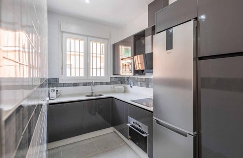 Marchena House | Relax at Holiday Apartment 'Torero II' with Pool & Balcony