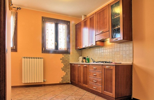 Falze Other | Cozy Farmhouse Apartment in Triestina for Up to 4 Guests