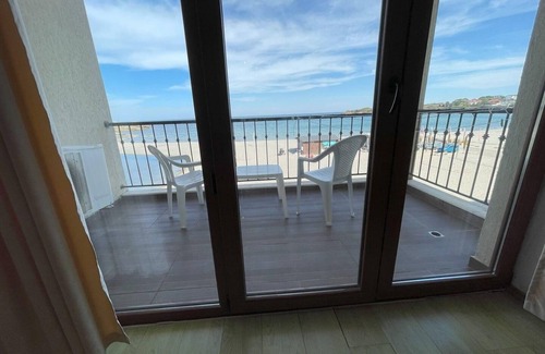Tsarevo Apartment | Cozy Tsarevo Apartment with Pool & Pet-Friendly Amenities