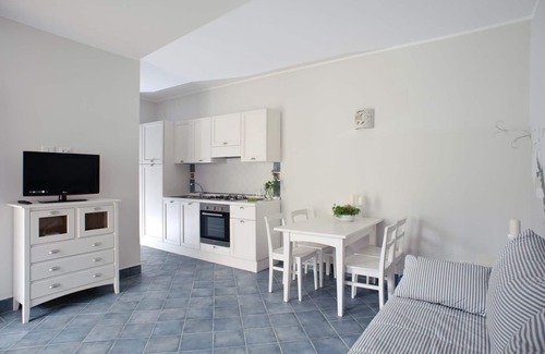 Villammare Apartment | Cozy Holiday Apartment Vibonati for 1-4 Guests