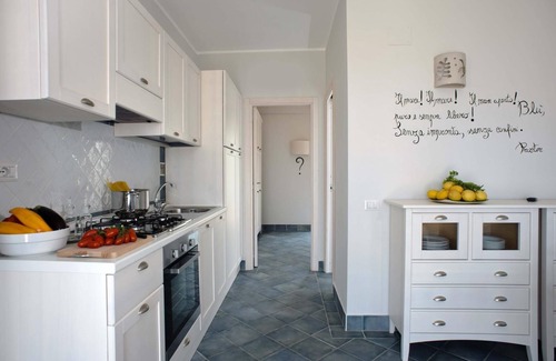 Villammare Apartment | Spacious Holiday Apartment Vibonati with Pool & Breakfast
