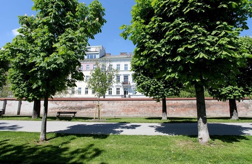 Brigittenau Apartment | Family-Friendly Holiday Apartment in Vienna with 3 Bedrooms