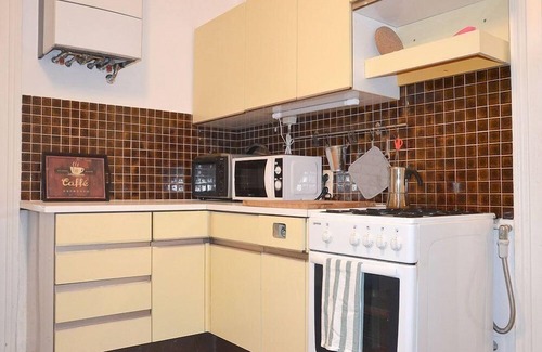 Himmelpfortgrund Apartment | Spacious Holiday Apartment in Vienna for Up to 8 Guests