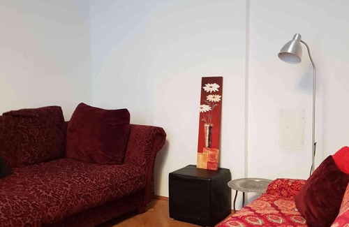 Himmelpfortgrund Apartment | Spacious Holiday Apartment in Vienna for Up to 10 Guests