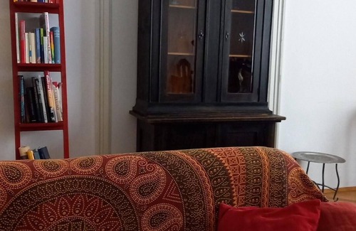 Himmelpfortgrund Apartment | Spacious Holiday Apartment in Vienna for Up to 10 Guests