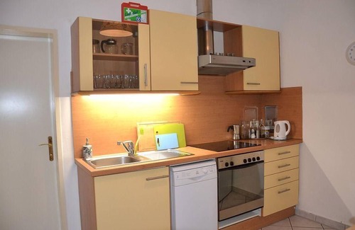 Himmelpfortgrund Apartment | Spacious Holiday Apartment in Vienna for Up to 10 Guests