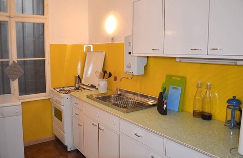 Himmelpfortgrund Apartment | Modern Holiday Apartment in Vienna for Families & Groups