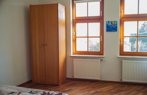 Heiligenstadt Apartment | Spacious Holiday Apartment in Vienna for Up to 5 Guests