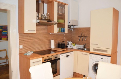 Wahring Apartment | Holiday apartment Vienna for 1 - 6 persons with 3 bedrooms - Holiday apartment in one or multi-famil