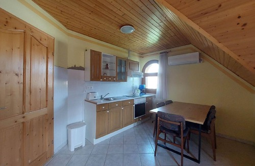 Vors Apartment | Family-Friendly Holiday Apartment in Vörs with Breakfast