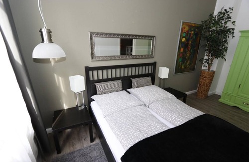 Wernigerode Old Town Apartment | Explore Wernigerode: Family-Friendly Apartment for 5