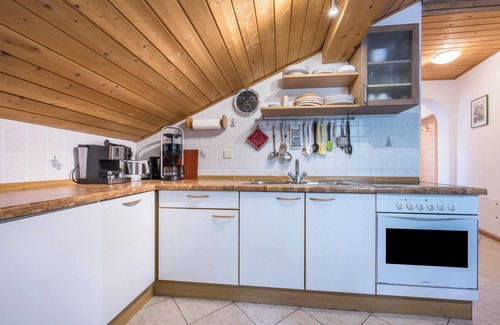 Spinga Apartment | Scenic Apartment "Waldesruh" with Balcony and Mountain Views