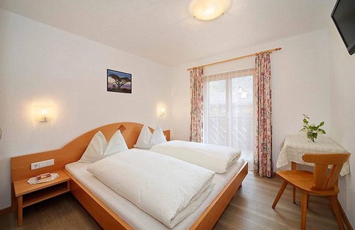 Plan Apartment | Holiday Apartment 'Wiesental Apt 1' with Mountain View, Shared Garden & Wi-Fi