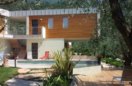 Campagnola Apartment | Idyllic Holiday Apartment with Pool and Breathtaking Views
