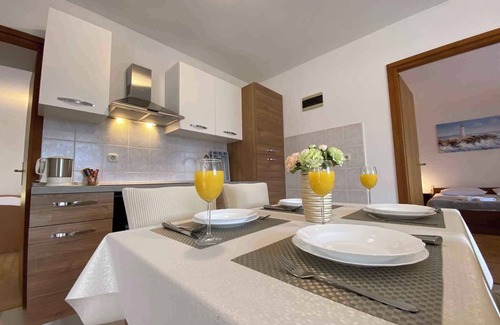 Silo Apartment | Inviting Holiday Apartment with Ocean View & Pet-Friendly