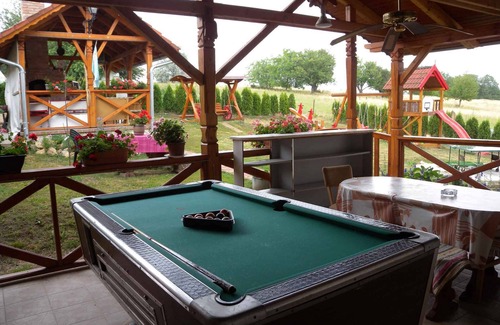 Belatelep Apartment | Family-Friendly Holiday Apartment with Pool and Playground