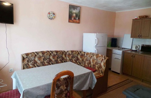 Karlobag Apartment | Cozy Holiday Apartment with Internet and Barbecue Access