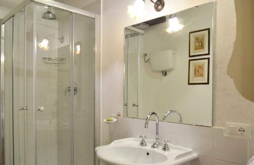 San Pietro a Cegliolo Apartment | Relaxing Holiday Apartment with Pool & Free WiFi Access