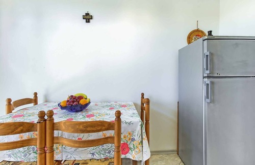 Valica Apartment | Oceanfront Getaway: Family Apartment with Lawn & BBQ
