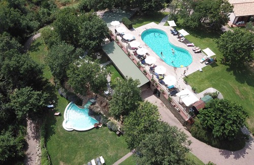 Sorano Apartment | Family-Friendly Holiday Apartment with Pool & Spa Amenities