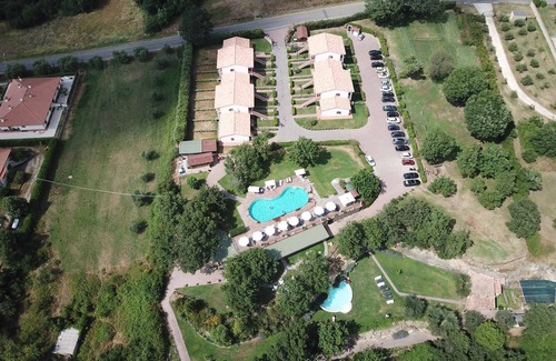 Sorano Apartment | Family-Friendly Holiday Apartment with Pool & Spa Amenities
