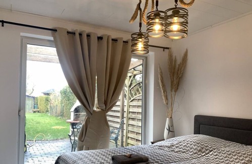 Eddelak Apartment | Cozy Retreat with Private Terrace, Garden & Wi-Fi Awaits