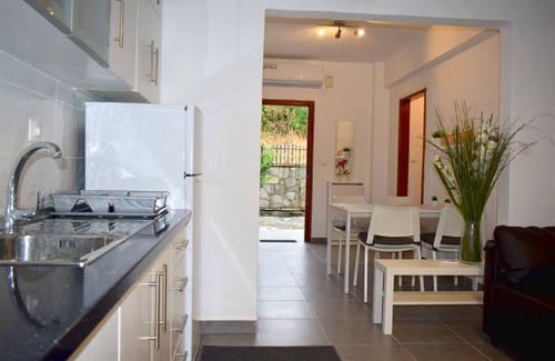 Agios Nikolaos Apartment | Cozy MorningSun2 Apartment in Beautiful Sithonia