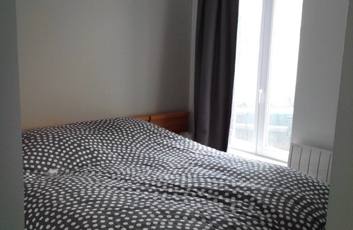 Wimereux House | Cozy Holiday Home for 6 with Ocean Views in Wimereux