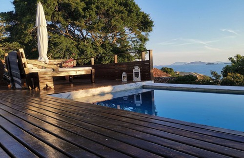 Albatroz House | Modern Private Retreat at Holiday Búzios Awaits You
