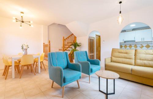 Gran Alacant House | Top-Rated Holiday Beach El Faro with Pool & Family-Friendly Fun