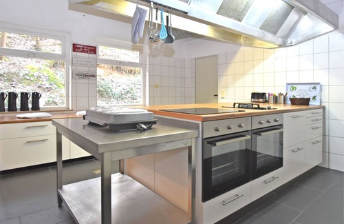 Bad Pyrmont House | Cozy Holiday Home Steps from the Forest - Rated 9.6/10