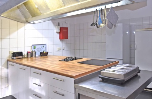 Bad Pyrmont House | Cozy Holiday Home Steps from the Forest - Rated 9.6/10