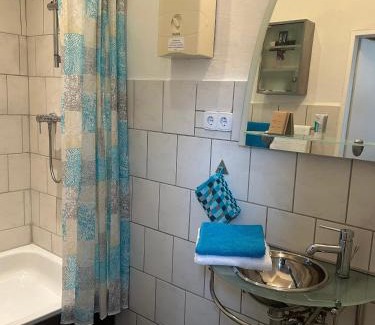 Neustadt an der Weinstrasse Apartment | Cozy Holiday il Macellaio Apartment with Dining Options