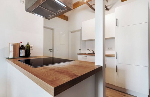 Leiselheim Apartment | Cozy Apartment 'Kirsche' with Garden, Terrace, and Wi-Fi