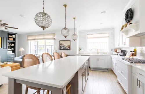 Highland House | Modern Family Retreat: Theater Room, Ocean Views & More