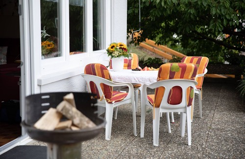 Eggingen Apartment | Idyllic Holiday Flat Near Black Forest & Lake Constance