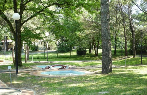 Aquileia Apartment | Inviting Holiday Flat with Pool in Belvedere, Grado