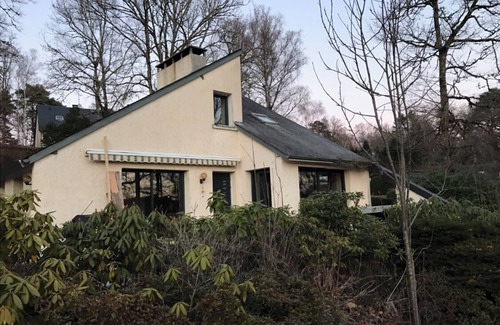 Marcillac-la-Croisille House | Family-Friendly Holiday House with Lake Views and Spa