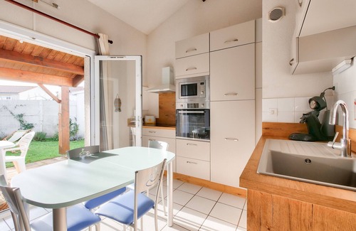 Saint-Vincent-sur-Jard House | Tranquility Awaits at Saint-Vincent-sur-Jard Hotel