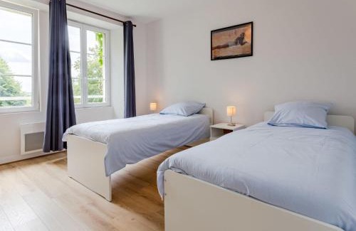 Englesqueville-la-Percee House | Family-Friendly Holiday Home Maison Sainte Claire Awaits You