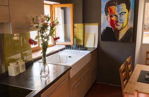 Roquebrune-Cap-Martin House | Relax in Roquebrune Cap Martin: Family-Friendly Getaway