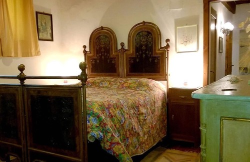 Marciano della Chiana House | Holiday house Marciano della Chiana for 1 - 12 persons with 6 bedrooms - Holiday home