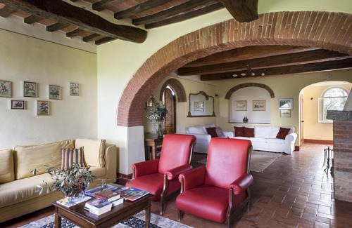 Marciano della Chiana Other | Spacious Farmhouse in Marciano della Chiana for Groups