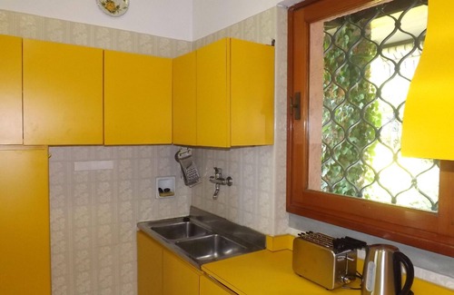 Portese House | Spacious Holiday House in San Felice del Benaco for Families