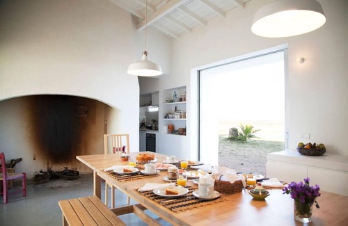 Evora House | Spacious Holiday House in São Miguel de Machede for Families
