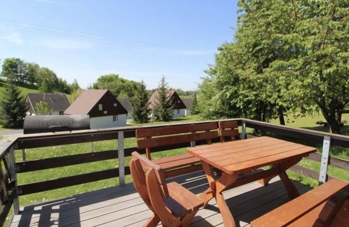 Cerny Dul House | Escape to Holiday Hill 54: Oceanfront Bliss Awaits!